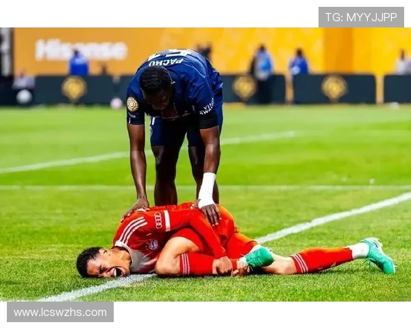 叉车工铁卫缺席！奥克兰城世俱杯迎战拜仁陷用人荒(3)